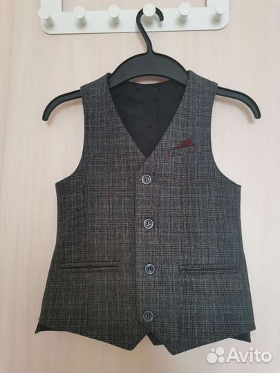 Школьная форма для мальчика, жилетка
