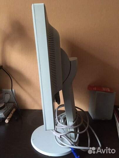 Монитор NEC Multisync LCD1770NX