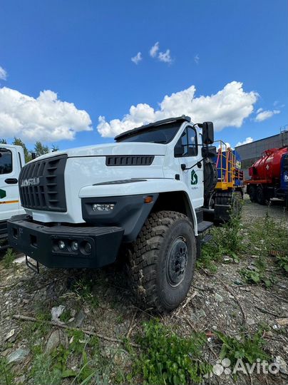 Цементировочный агрегат син 32 на шасси Урал 4320