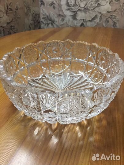 Салатники хрустальные (объём 1,7 л.)