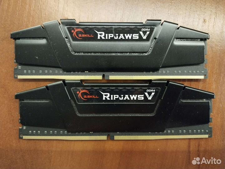 Оперативная память G.Skill Ripjaws V DDR4 16 гб