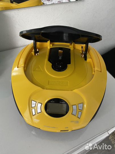 Магнитофон-радио