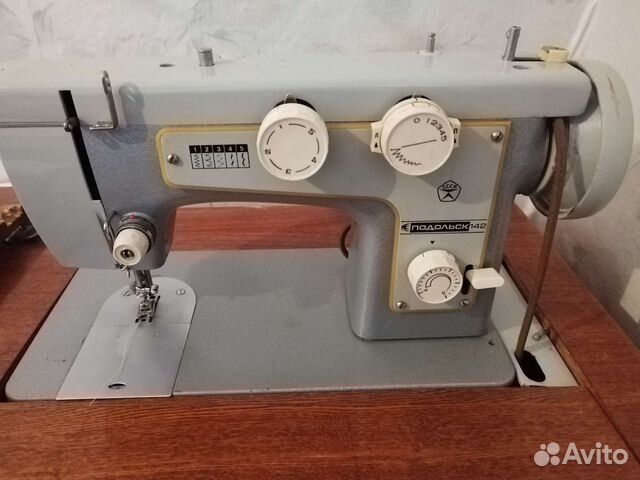 Швейная машина Подольск 142