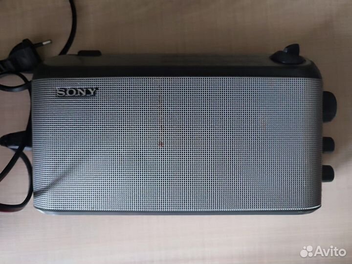 Карманный радиоприемник sony icf-703l