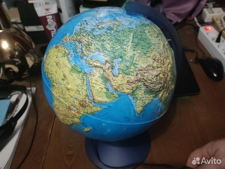 Глобус с подсветкой рельефный