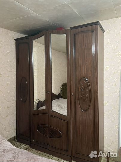 Спальный гарнитур бу