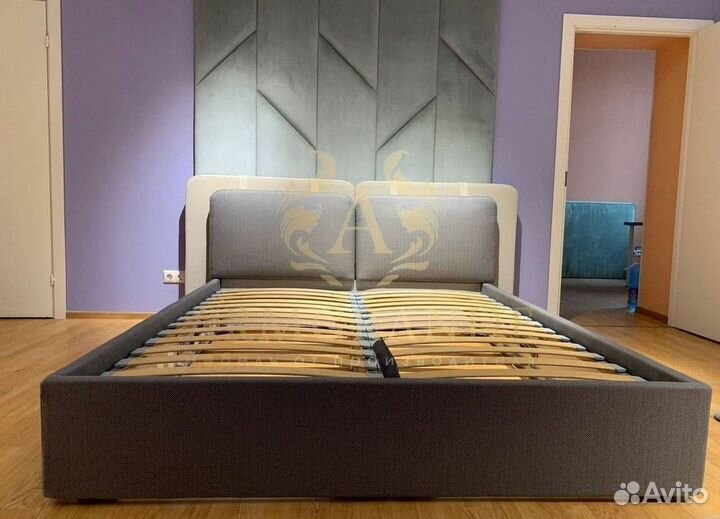 Кровать с мягким изголовьем от производителя