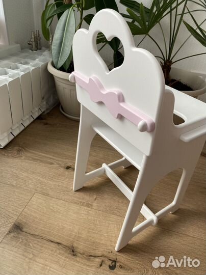 Кукольный стульчик для кормления