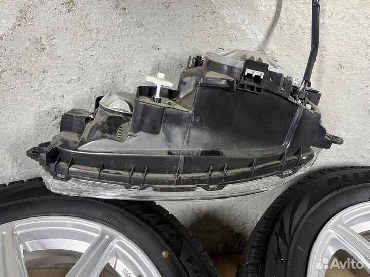 Фара Zevs 04-4701-C-AL