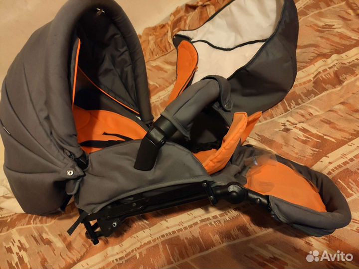 Прогулочный блок и люлька коляски Adamex Адамекс