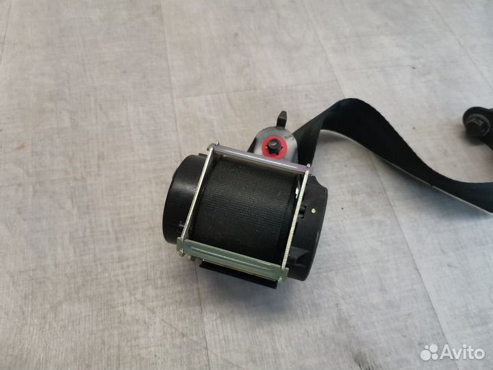 Ремень безопасности задний правый Geely Emgrand