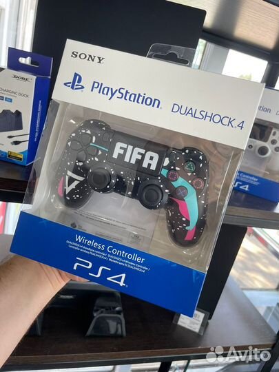 Геймпад Sony DualShock 4 v2 для PS4