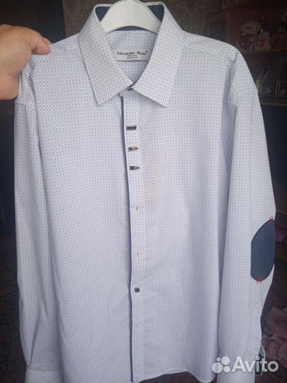 Продам рубашку на мальчика