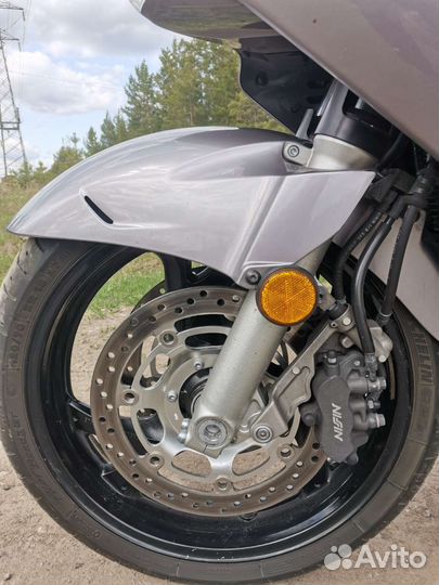 Продам мотоцикл honda ST1300