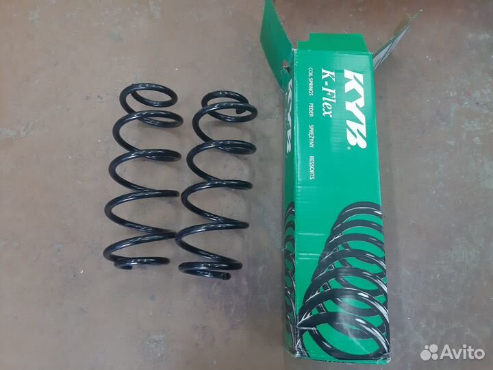 Пружина передняя audi а6с5