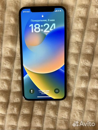 iPhone X, 64 ГБ