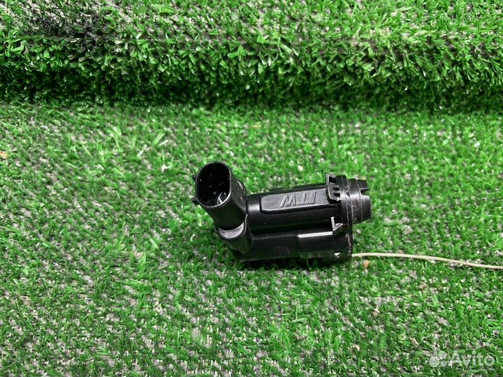 Моторчик лючка бензобака Porsche Macan