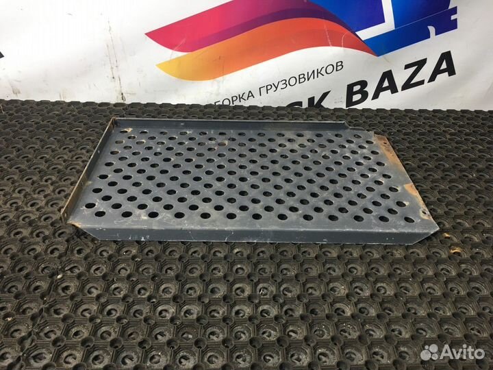 Трап на раму за кабиной