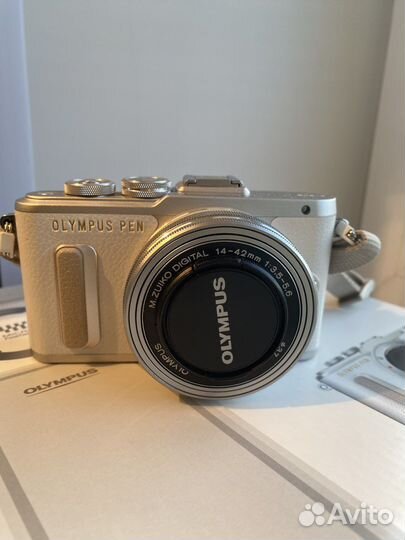 Цифровой фотоаппарат olympus pen E-PL8