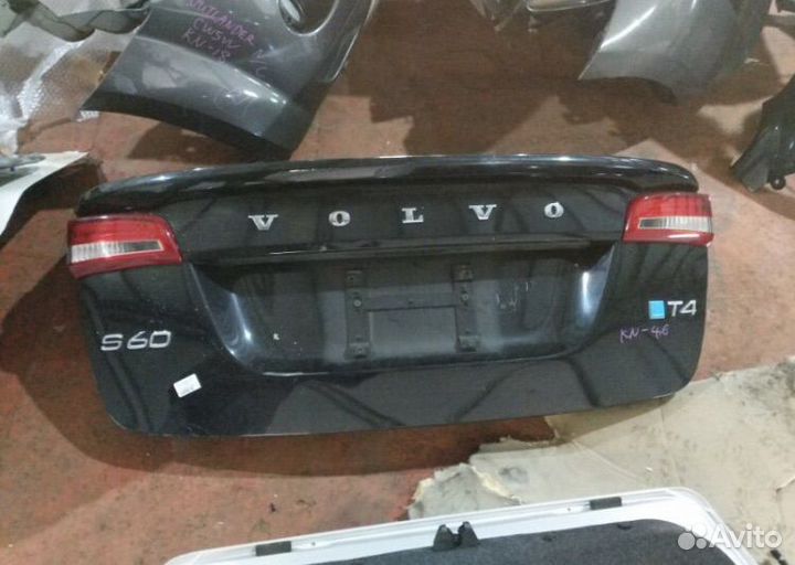 Крышка багажника volvo s60