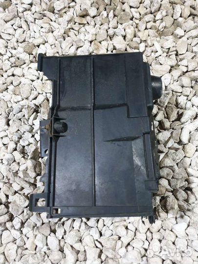 Корпус акб Mazda 3 BL