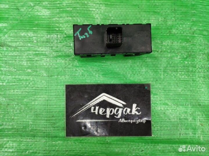 Блок упр. стеклоподъемниками 1K4959857B VAG