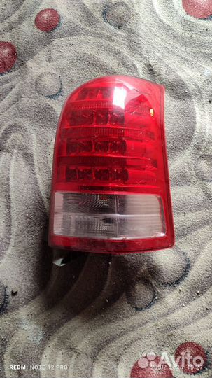 Фара задняя правая toyota wish