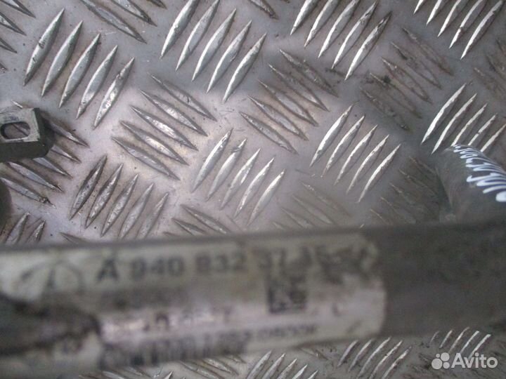 Трубка кондиционера Mercedes-Benz A9408323715