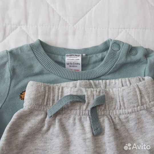 Пакет одежды на девочку 0-3 мес 56-62