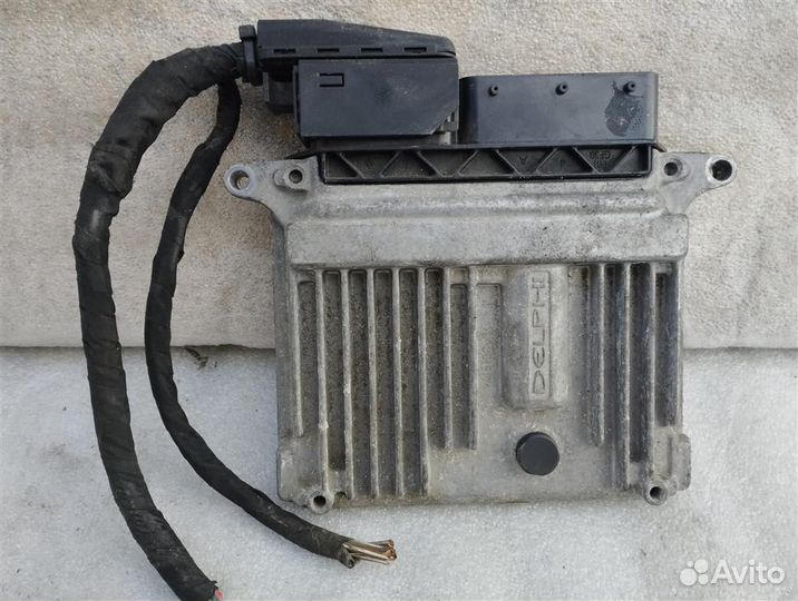 Блок управления двигателем, Mercedes C W204 2009