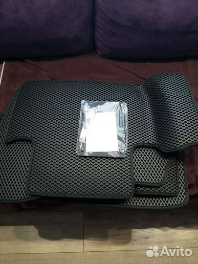 Коврики для автомобиля