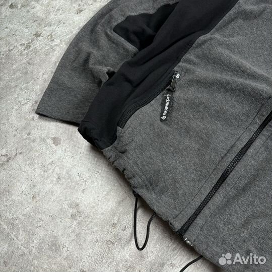 Фисовая кофта Jack Wolfskin оригинал