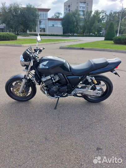 Honda cb400sf