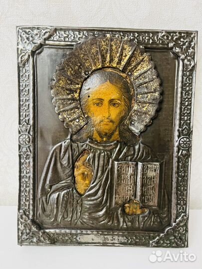 Старинная икона Господь Вседержитель в окладе