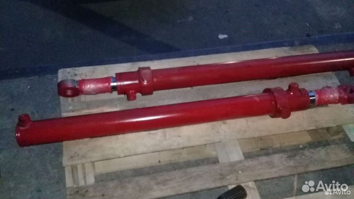 Гидроцилиндр отвала дт 75 цс-80.56.970 Т-150