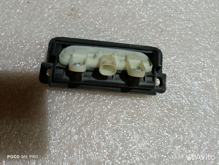 Ручка открывания багажника Mercedes W221