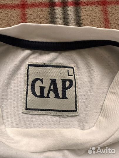 Футболка gap