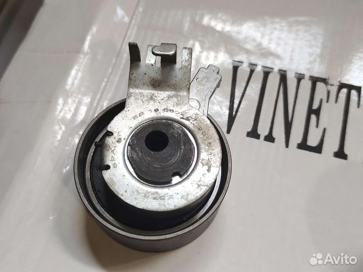 Ролик грм volvo