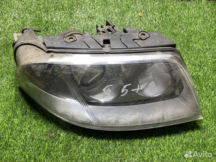 Фара передняя Volkswagen Passat B5