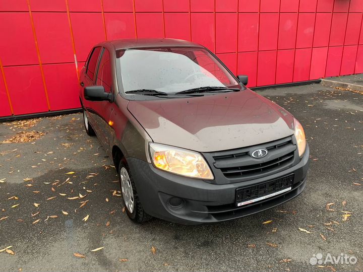 LADA Granta 1.6 МТ, 2014, 100 360 км