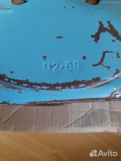 Машинки СССР: подъемный кран змпи и фургончик