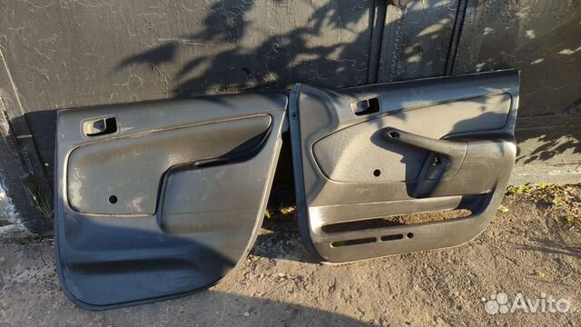 Обшивки двери Toyota Probox, праваяперед,зад,NCP51