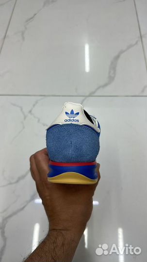 Кроссовки adidas SL 72