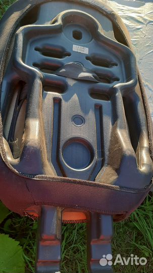 Автокресло бустер