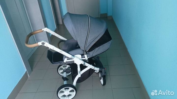 Коляска 2 в 1 Roan Bass Soft