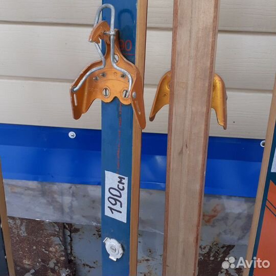 Лыжи новые и б/у karjala (карелия ) и детские лыжи