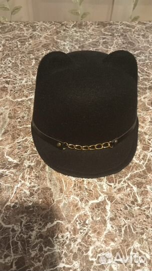 Головные уборы женские