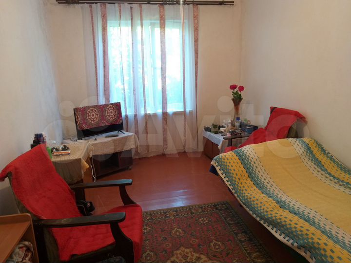 Дом 65 м² на участке 4 сот.