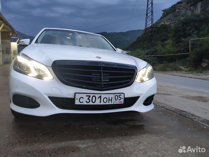 Mercedes W212 E-класс E200 Передний бампер