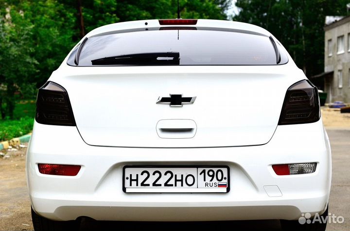 Новый комплект фонарей Chevrolet Cruze Hatch Smoke